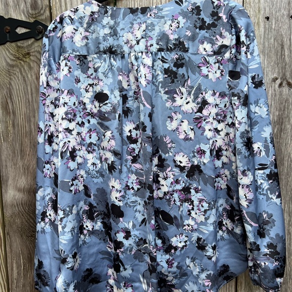 INC International Concepts Blue Gray White Floral Long Sleeve Top Women’s PXL - Picture 10 of 11